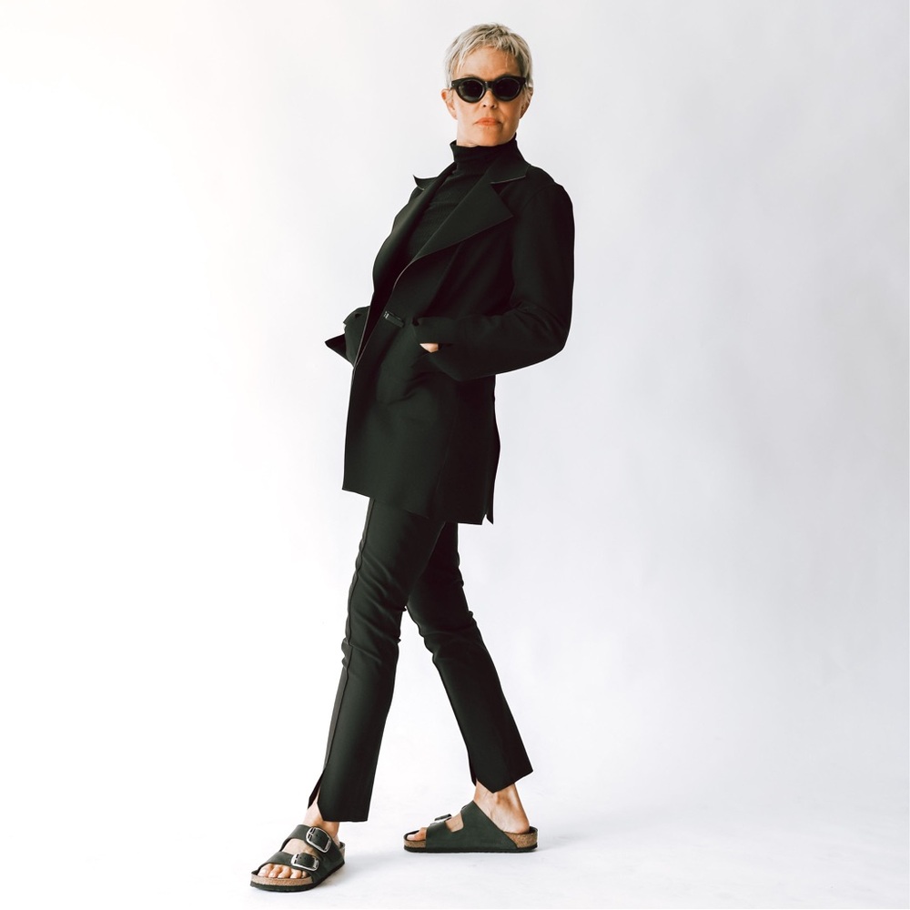 EPOQUE EVOLUTION Jet Set Pull-On High Rise Trouser Split Hem Black Sz 16 PETITE